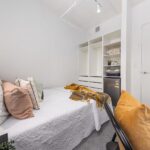 CORNER Modern Large room City Haven – Te Aro Gem!